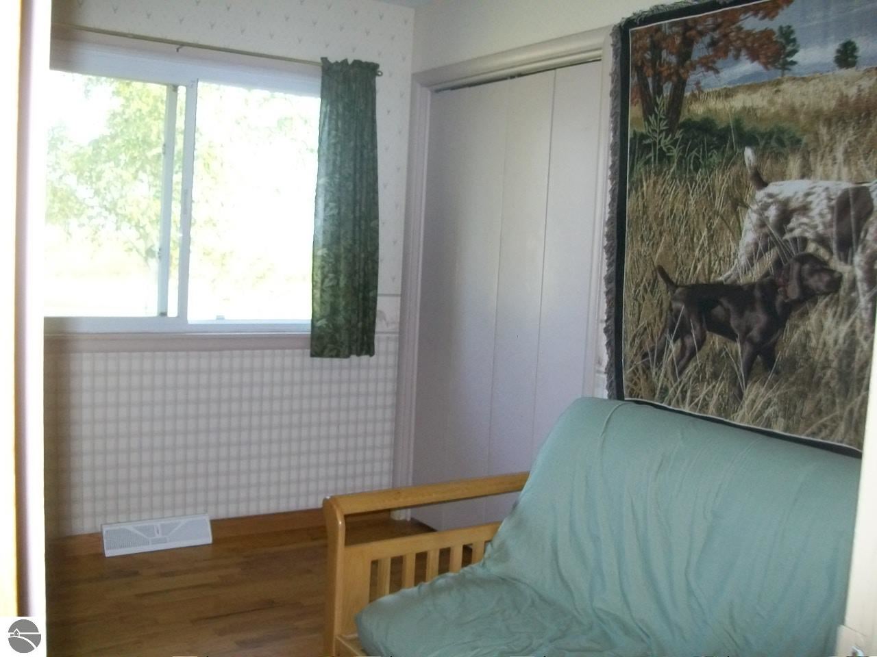 3988 East Grant Road Ashley, MI 48806 - Photo 13 of 43 1775487-12.JPG