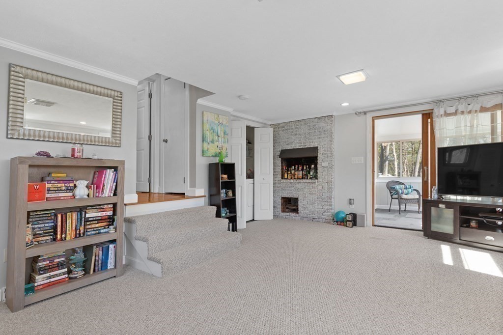54 Fisher Road Weymouth, MA 02190 - Photo 28 of 42 Gallery Image 28