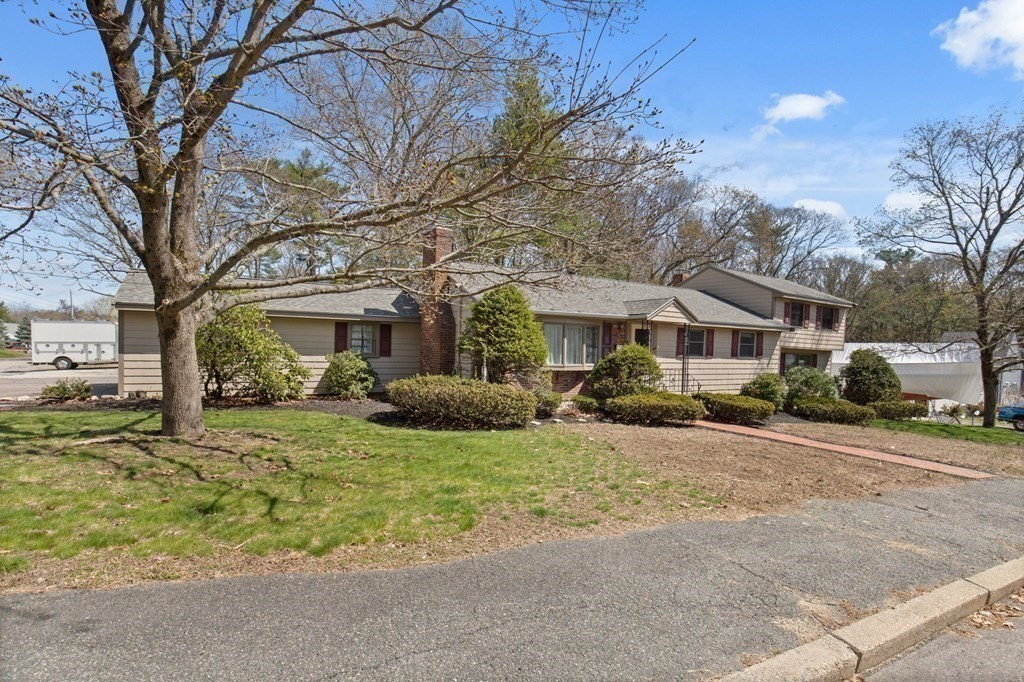 54 Fisher Road Weymouth, MA 02190 - Photo 36 of 42 Gallery Image 36