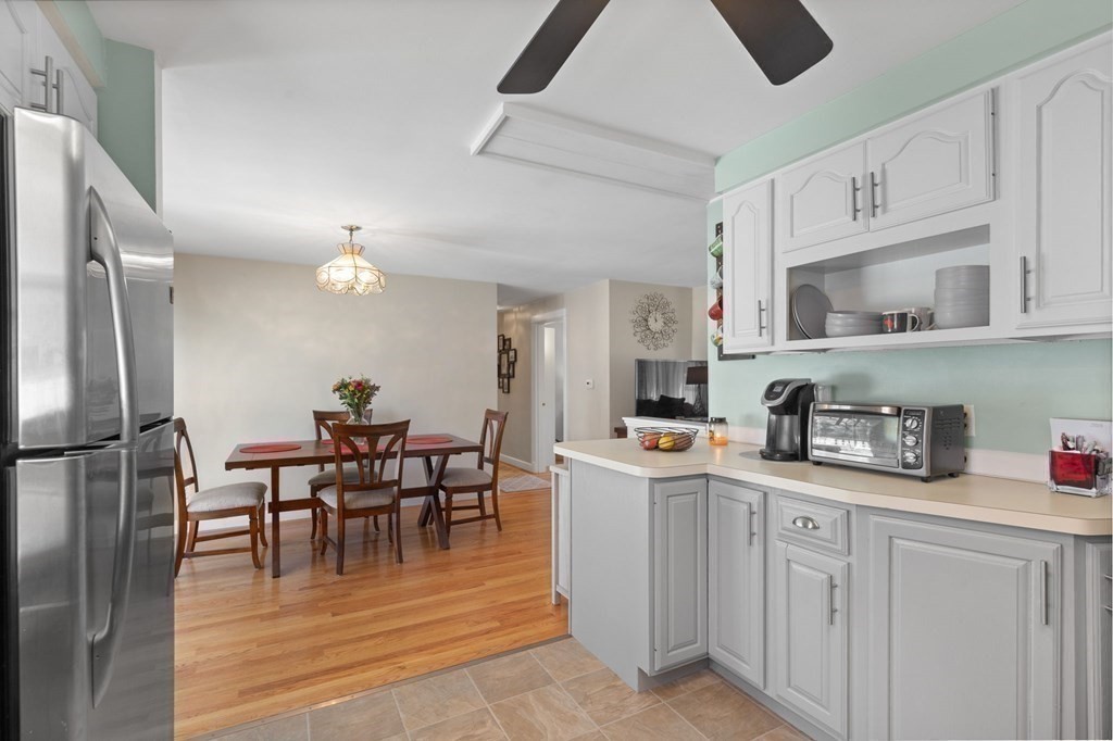 54 Fisher Road Weymouth, MA 02190 - Photo 10 of 42 Gallery Image 10