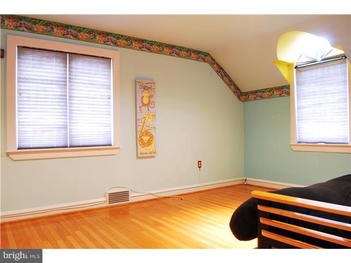 149 Shoemaker Road Huntingdon Valley, PA 19006 - Photo 8 of 18 Bedroom 2