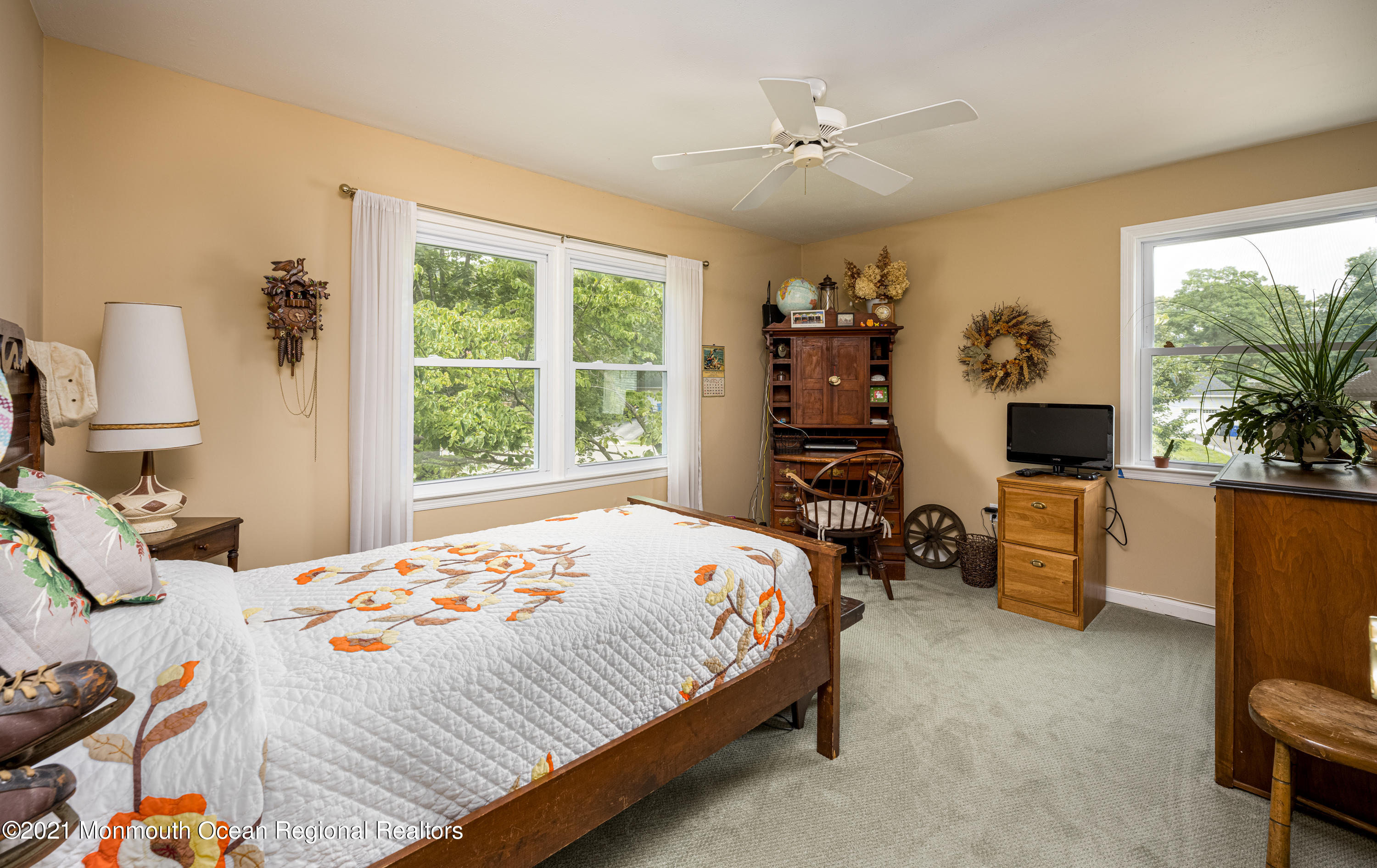 5 Spicy Pond Road Howell, NJ 07731 - Photo 15 of 24 5 Spicy Pond Rd-32