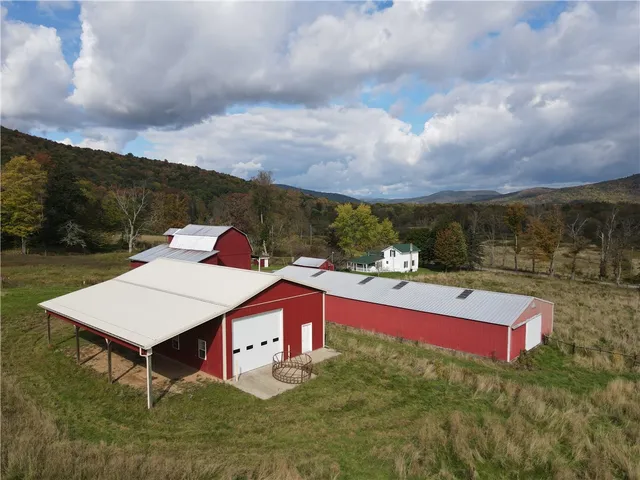 $479,900 | 1009 Barbertown Road, Eldred, PA 16731