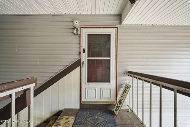 $365,000 | 5-6 Atlanta Court, Freehold, NJ 07728