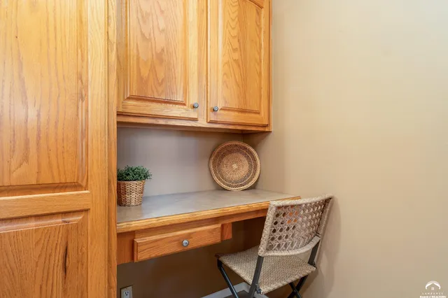 $324,900 | 3510 West 9th Court, Lawrence, KS 66049