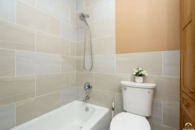 $324,900 | 3510 West 9th Court, Lawrence, KS 66049