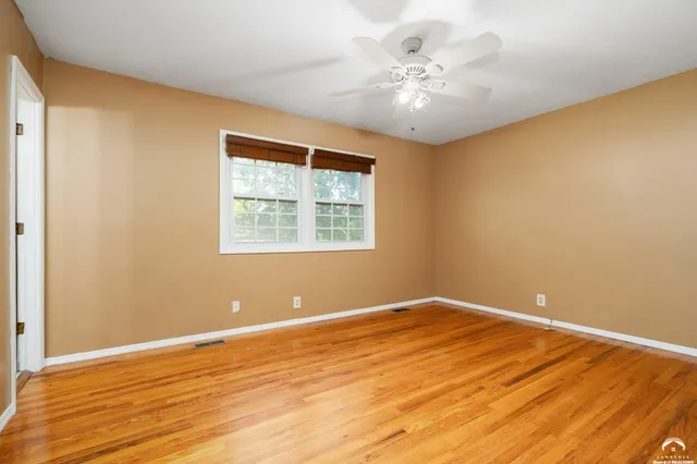 $324,900 | 3510 West 9th Court, Lawrence, KS 66049