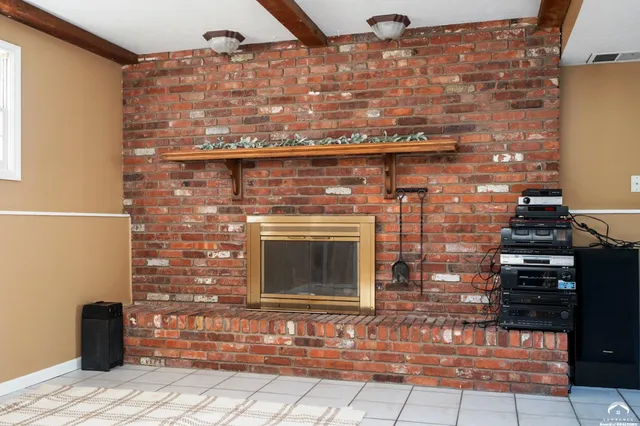 $324,900 | 3510 West 9th Court, Lawrence, KS 66049