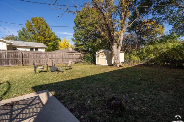 $324,900 | 3510 West 9th Court, Lawrence, KS 66049