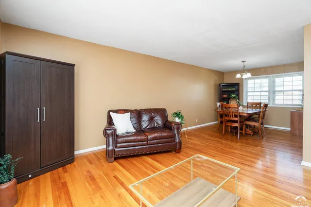 $324,900 | 3510 West 9th Court, Lawrence, KS 66049