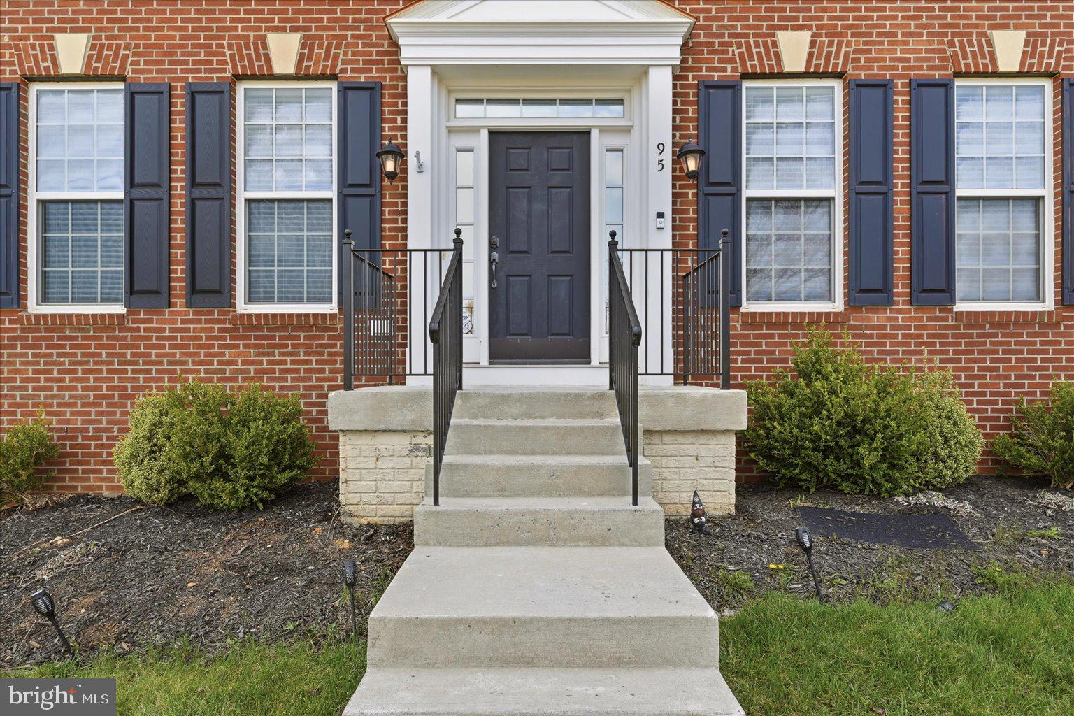 95 Butler Street Charles Town, WV 25414 - Photo 4 of 66