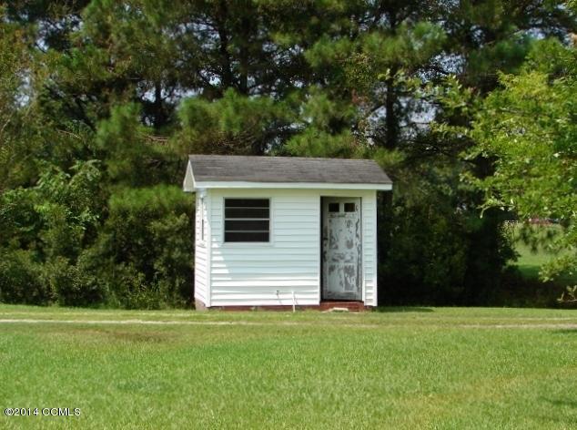 178 Great Neck Landing Road Hubert, NC 28539 - Photo 4 of 29 DSC07784 (640x480)