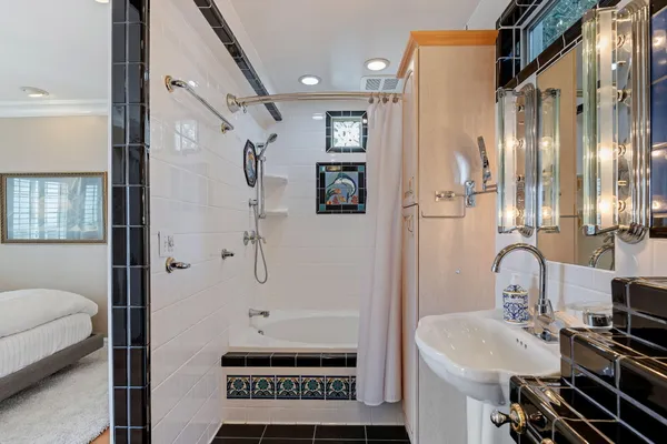 $2,499,000 | 2919 Kenmore Place, Santa Barbara, CA 93105