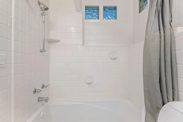 $2,499,000 | 2919 Kenmore Place, Santa Barbara, CA 93105