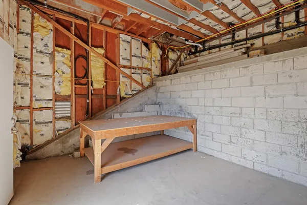 $2,499,000 | 2919 Kenmore Place, Santa Barbara, CA 93105