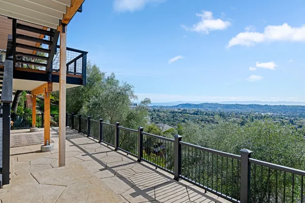 $2,499,000 | 2919 Kenmore Place, Santa Barbara, CA 93105