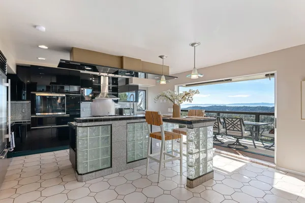 $2,499,000 | 2919 Kenmore Place, Santa Barbara, CA 93105