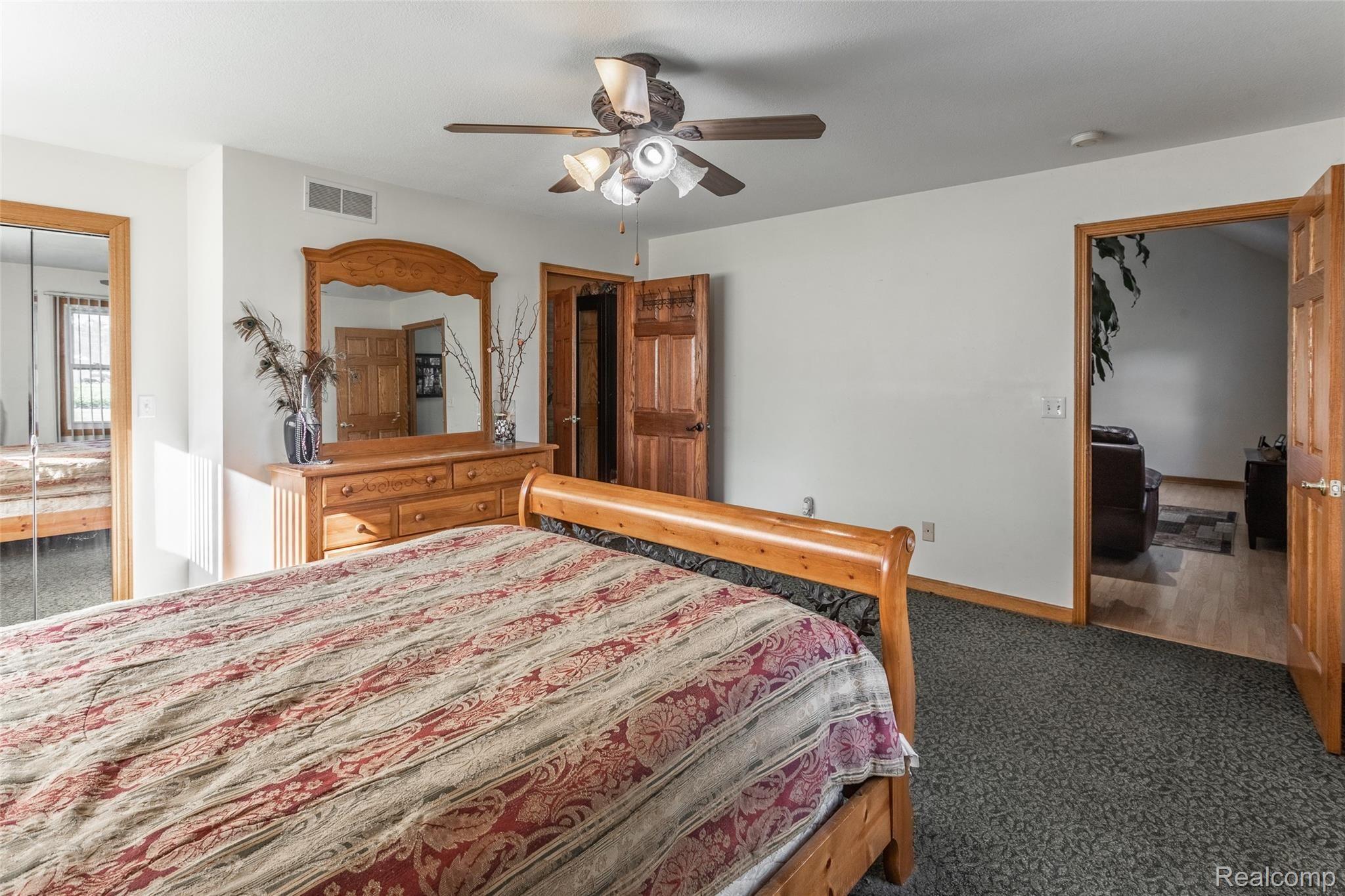 22675 Waltz Road New Boston, MI 48164 - Photo 27 of 48 244A0971-HDR.jpg