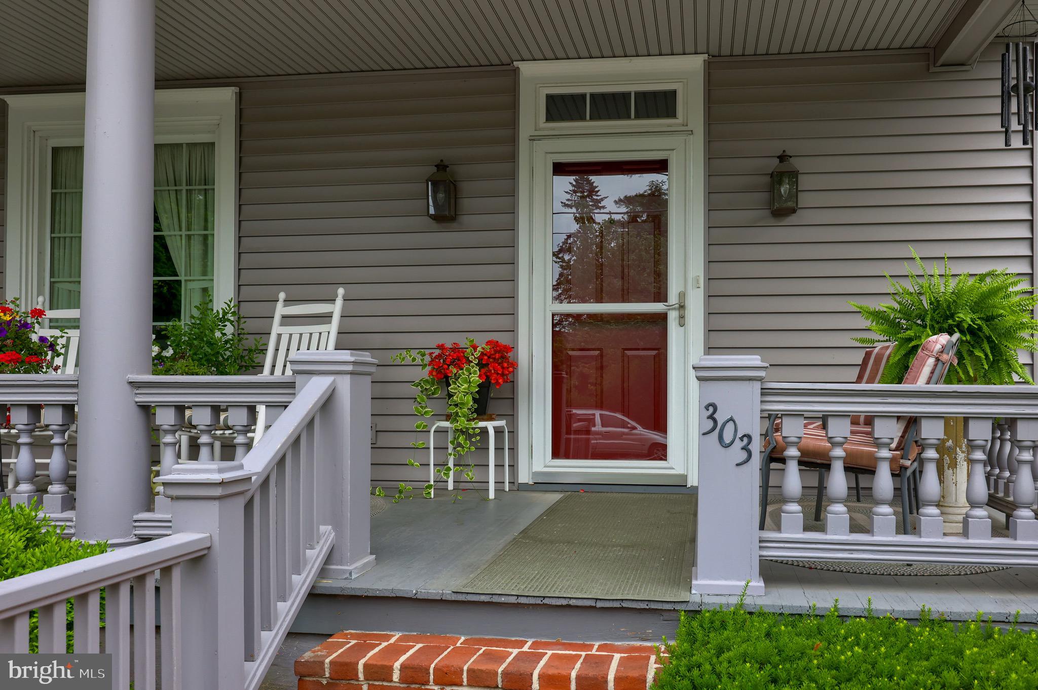 303 Front Street Lititz, PA 17543 - Photo 4 of 53