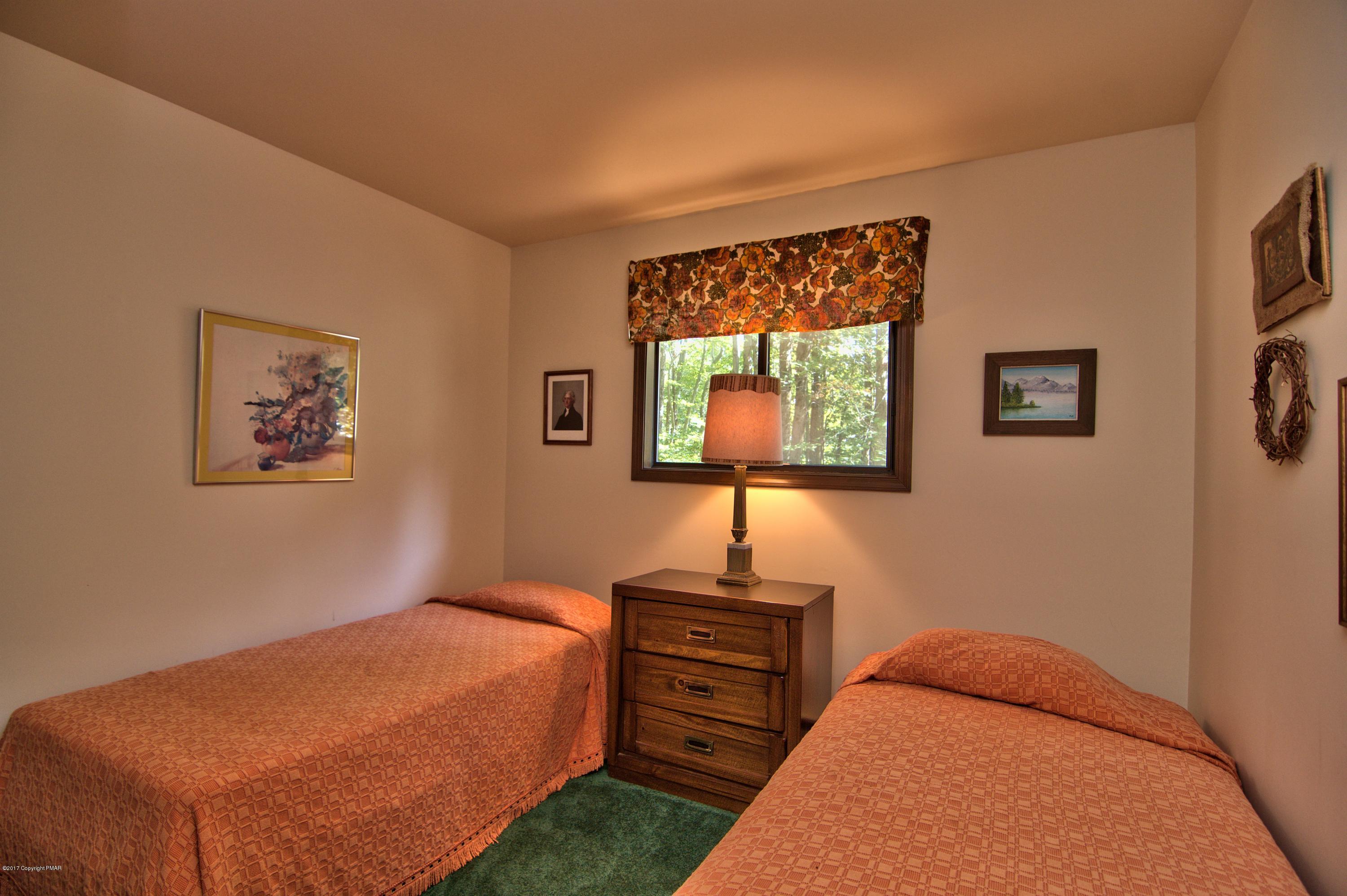 2161 Red Spruce Road Pocono Pines, PA 18350 - Photo 11 of 13 Bedroom 3