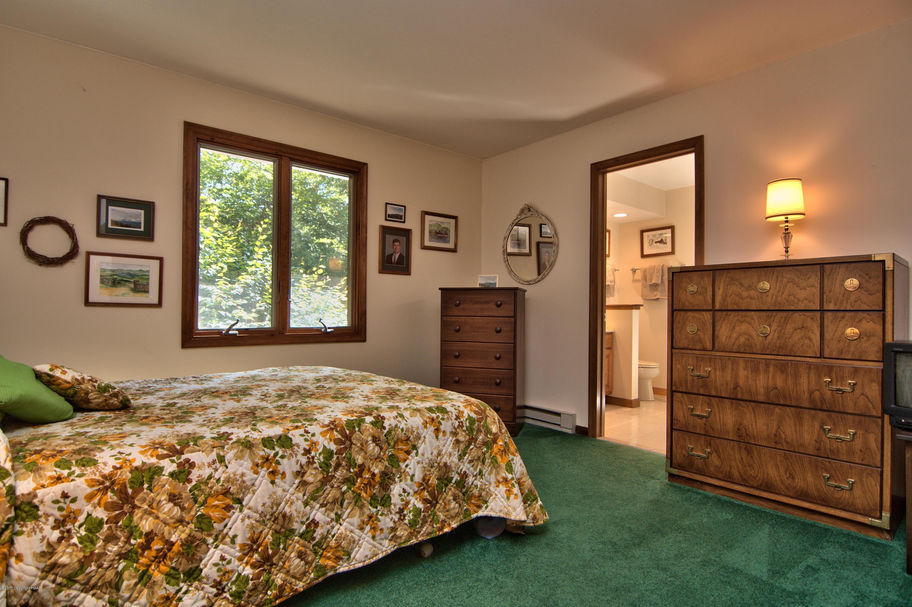 2161 Red Spruce Road Pocono Pines, PA 18350 - Photo 8 of 13 Master Bedroom