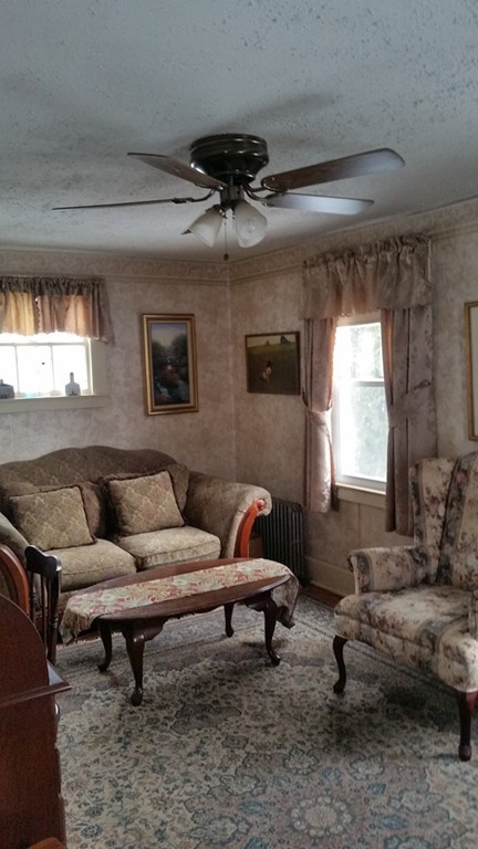 23 Marconi Road Worcester, MA 01606 - Photo 4 of 16 Gallery Image 4