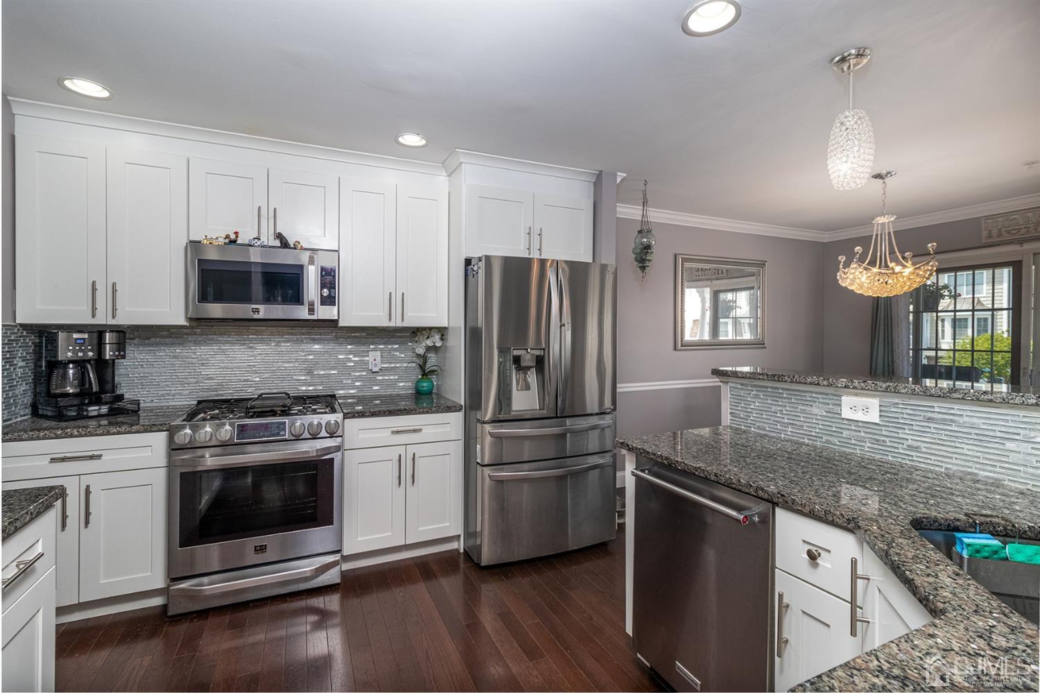29 Raritan Reach Road South Amboy, NJ 08879 - Photo 5 of 19 Gallery Image 5