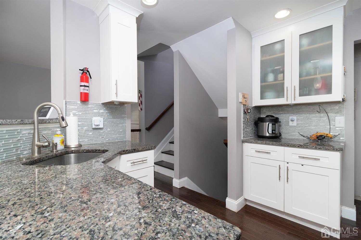 29 Raritan Reach Road South Amboy, NJ 08879 - Photo 6 of 19 Gallery Image 6