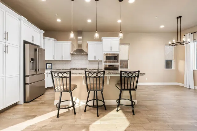 $585,000 | 2237 Donner Avenue, Clovis, CA 93611