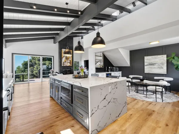 $2,195,000 | 20790 Fortuna Del Norte, Escondido, CA 92029