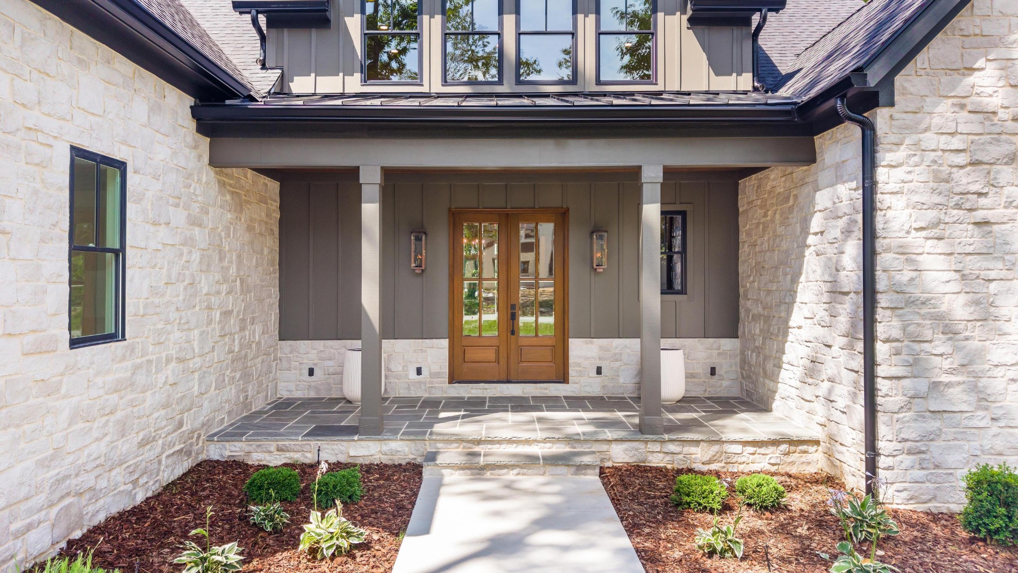 1447 Bent Hickory Road Signal Mountain, TN 37377 - Photo 4 of 49 Gallery Image 4