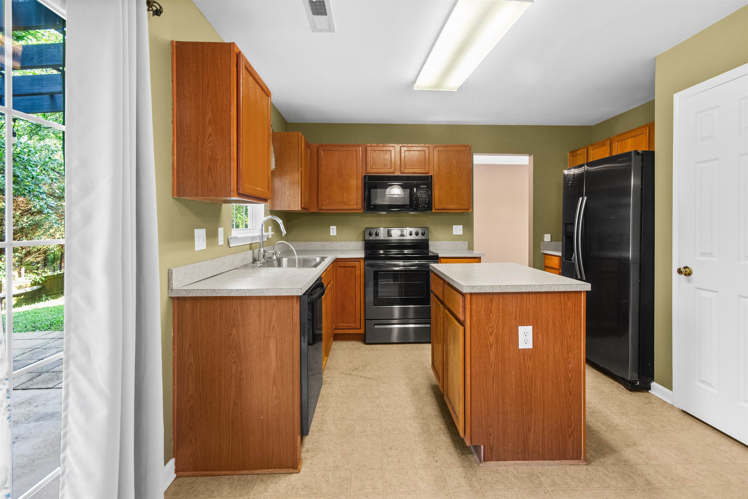 118 Moonshadow Court Duncan, SC 29334 - Photo 20 of 44