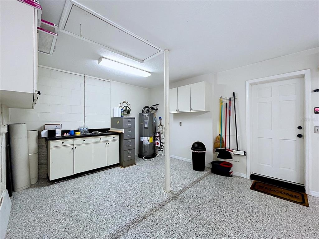 1711 Magdalene Manor Drive Tampa, FL 33613 - Photo 85 of 88