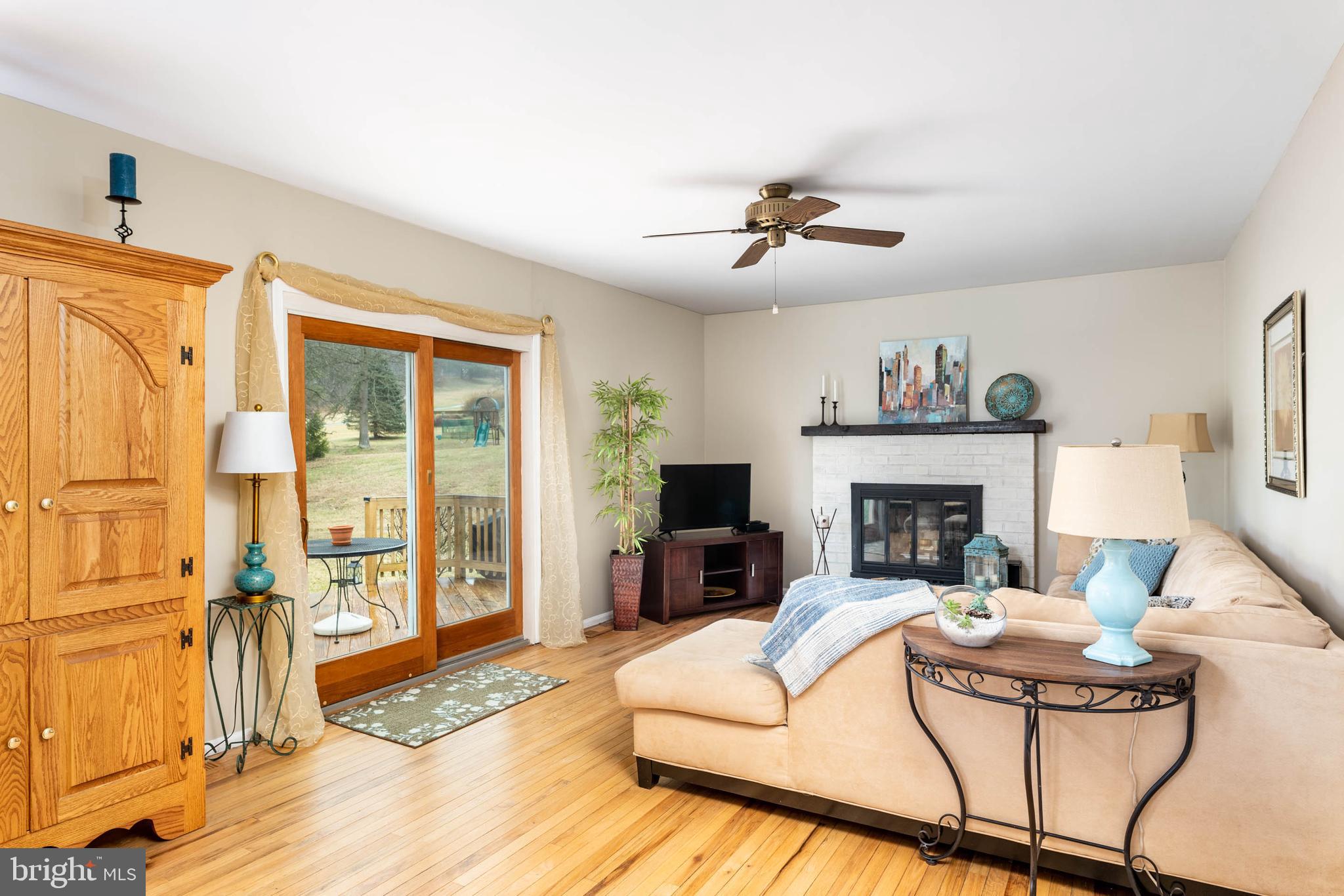 515 Cobbleskill Lane Exton, PA 19341 - Photo 12 of 34 Family Room with Sliders to Back Deck