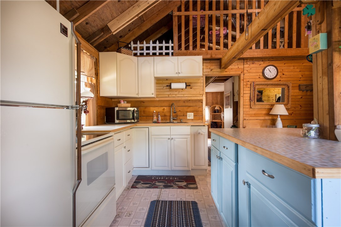 59W Budlong Farm Road Warwick, RI 02886 - Photo 7 of 24