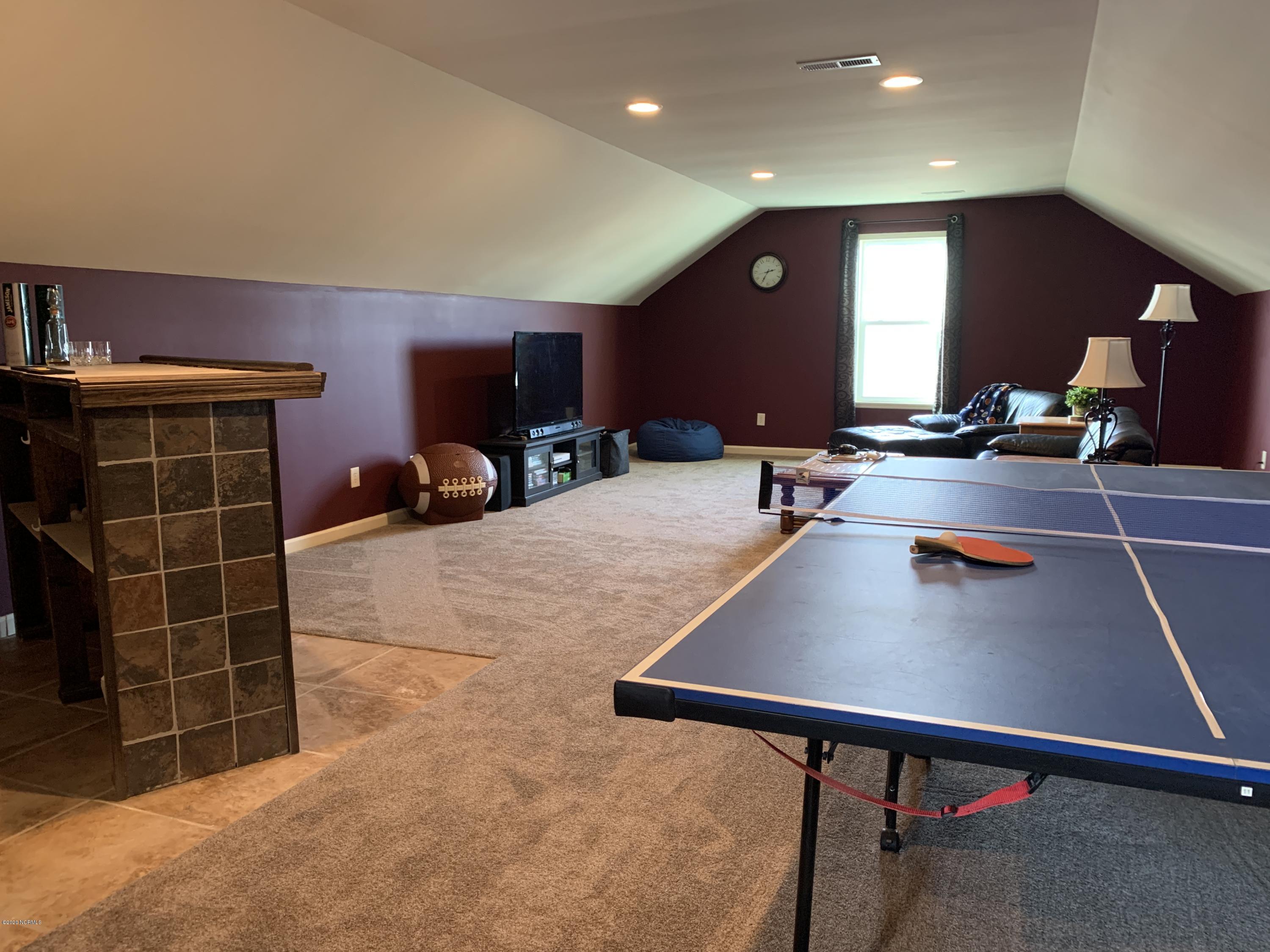 204 Willow Ridge Drive Holly Ridge, NC 28445 - Photo 30 of 37 3rd Floor Man Room