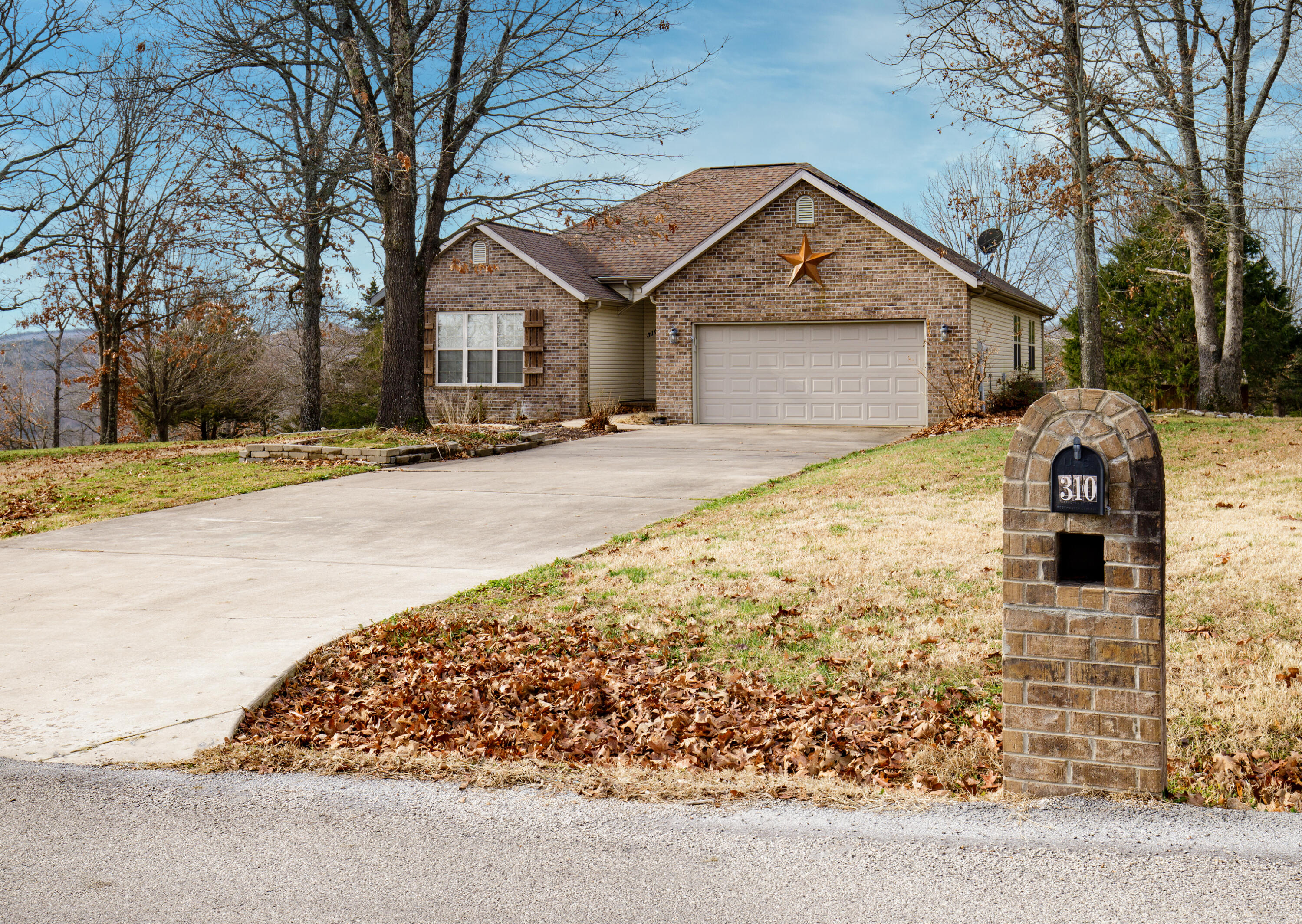 310 Meadow Ridge Lane Branson, MO 65616 - Photo 1 of 1 1 Front Exterior (A)