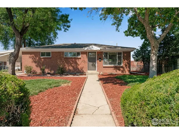 $469,900 | 2507 Zion Street, Aurora, CO 80011
