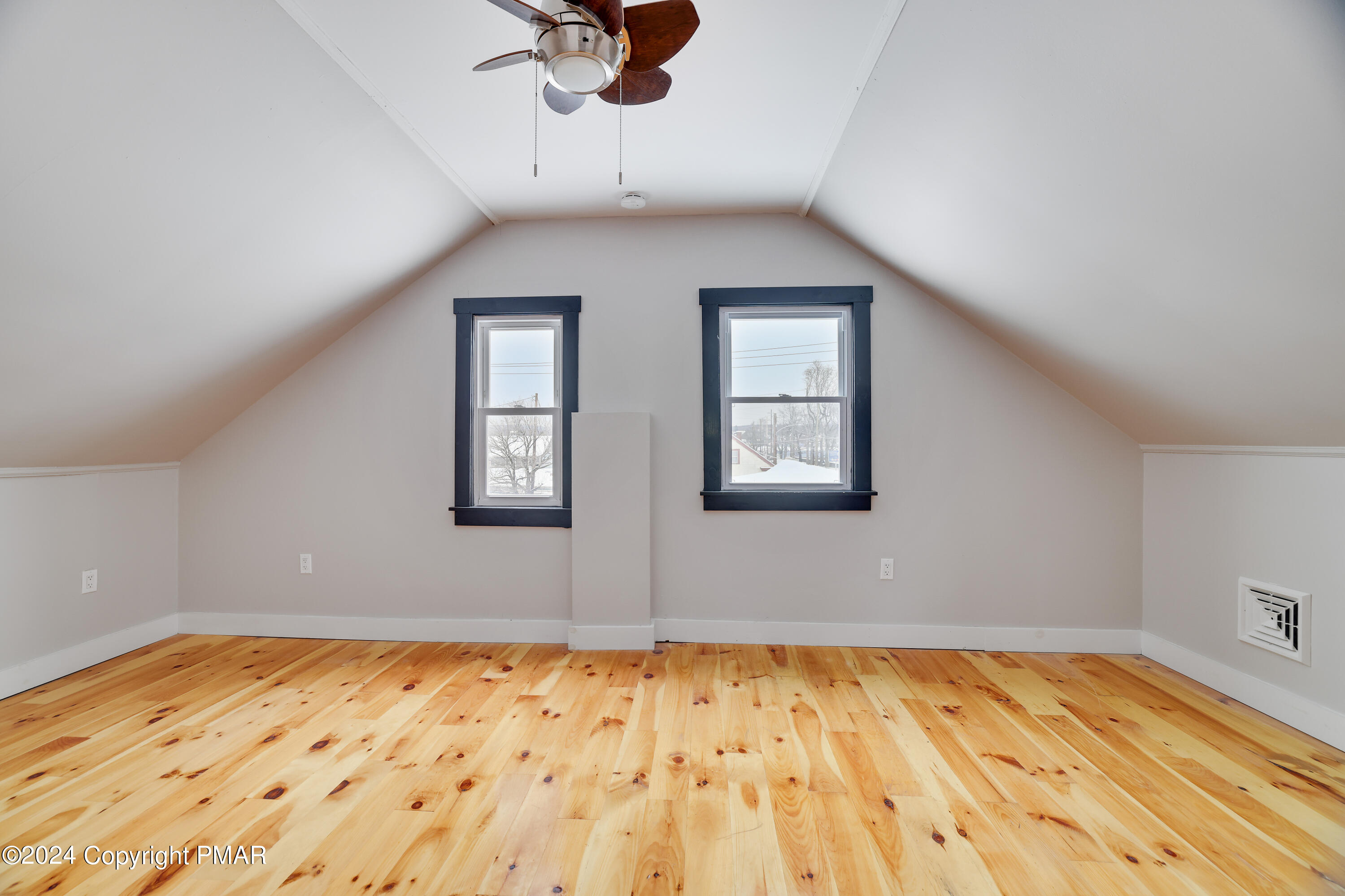 316 Main Street, Unit 1 Roaring Spring, PA 16673 - Photo 17 of 19 RBR53937