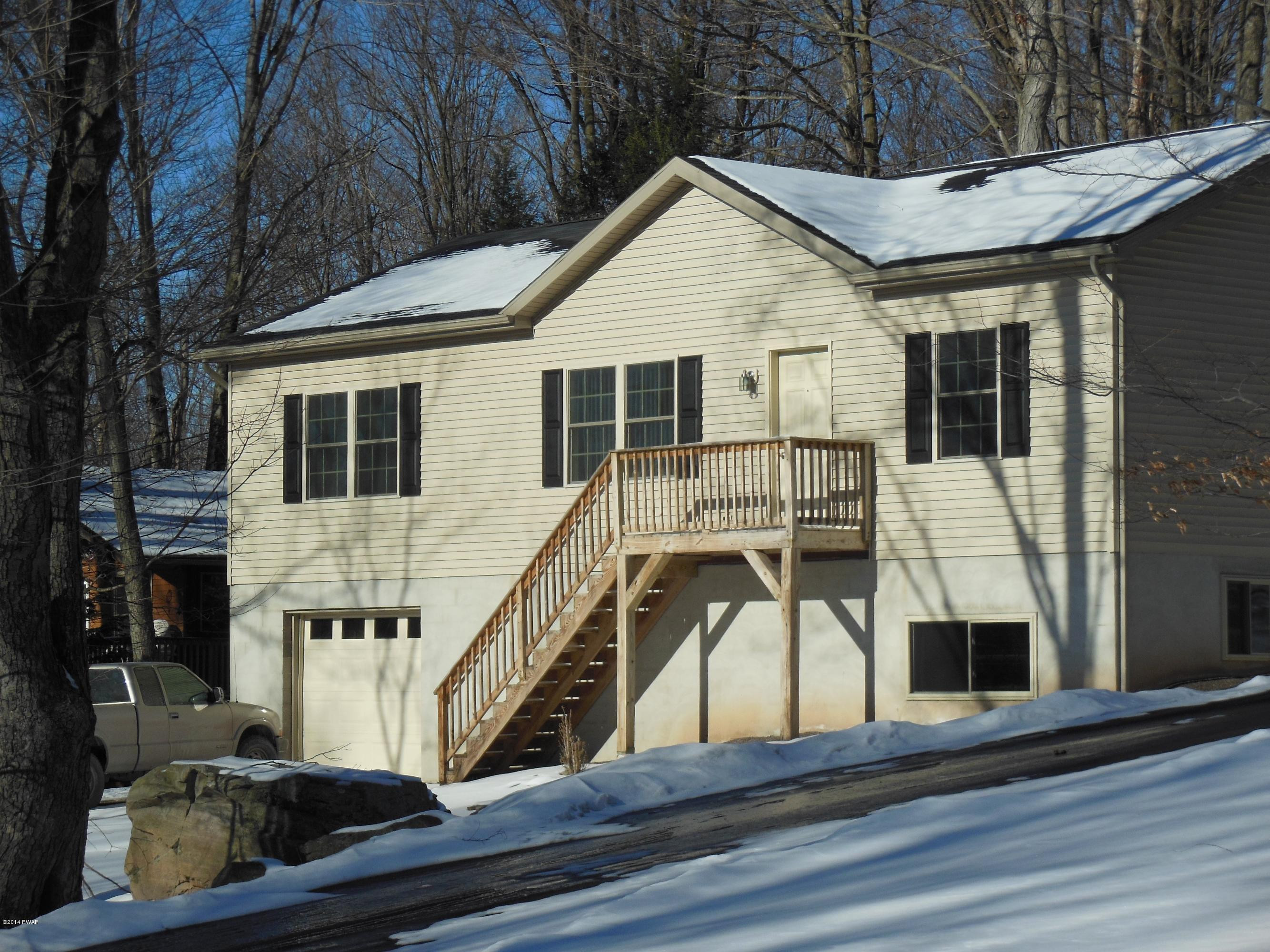 818 Deerfield Road Lake Ariel, PA 18436 - Photo 1 of 25 Gallery Image 1