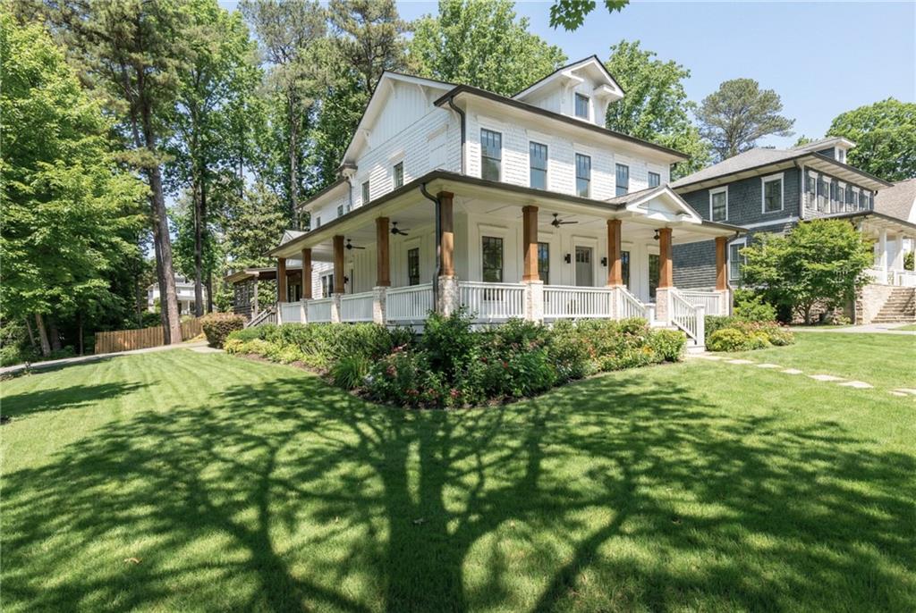 1754 Duke Road Atlanta, GA 30341 - Photo 2 of 31