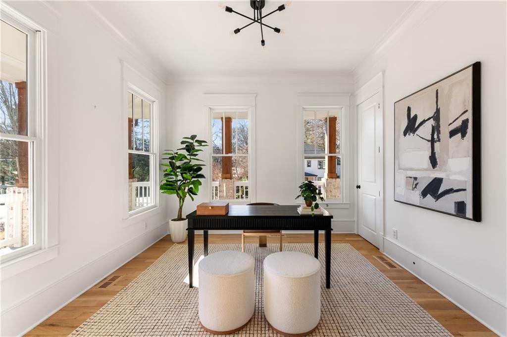 1754 Duke Road Atlanta, GA 30341 - Photo 5 of 31