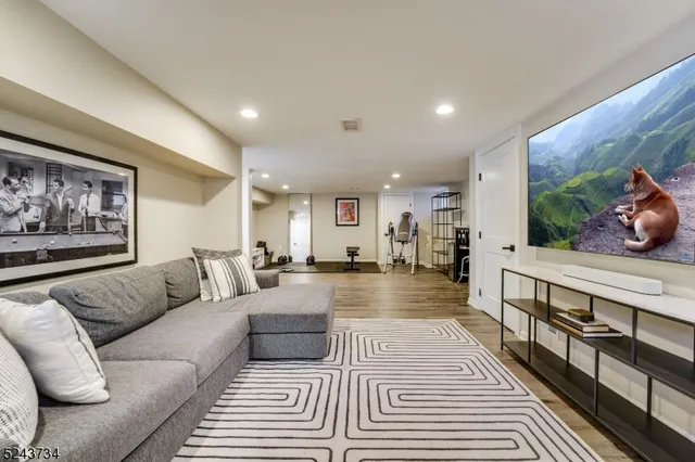 $8,500 | 2 Loantaka Way, Madison, NJ 07940