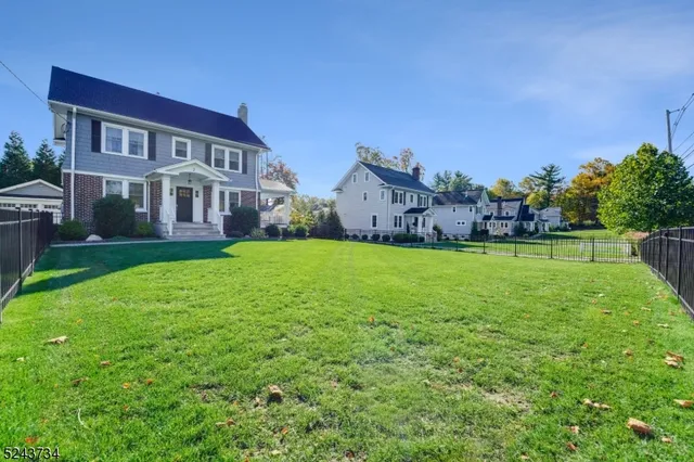 $8,500 | 2 Loantaka Way, Madison, NJ 07940