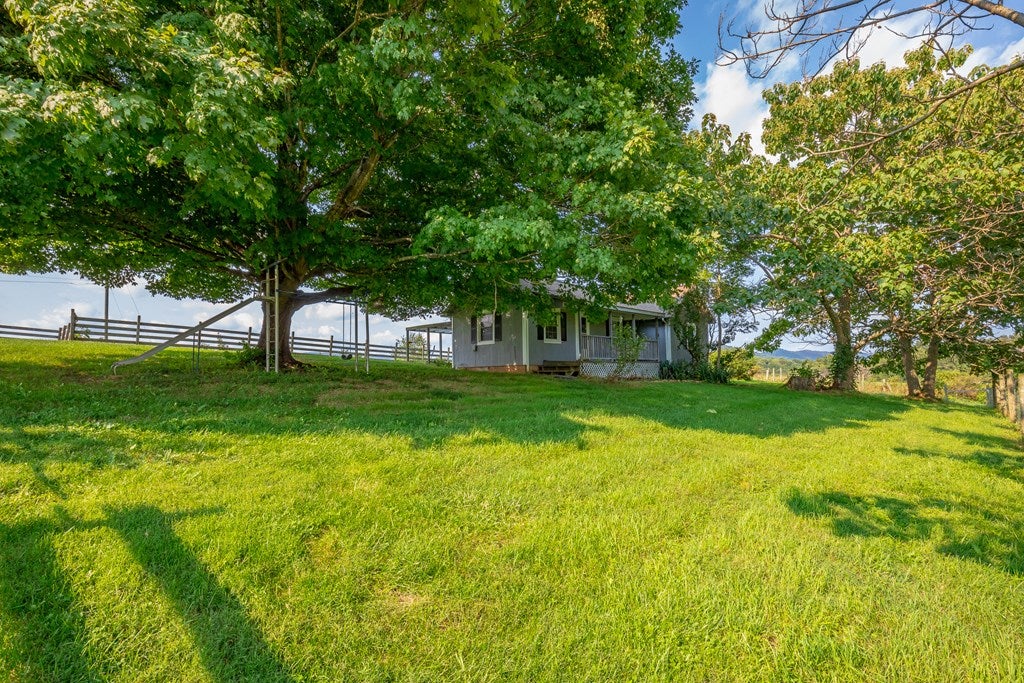 960 Fairview Road Wytheville, VA 24382 - Photo 63 of 75 Gallery Image 63