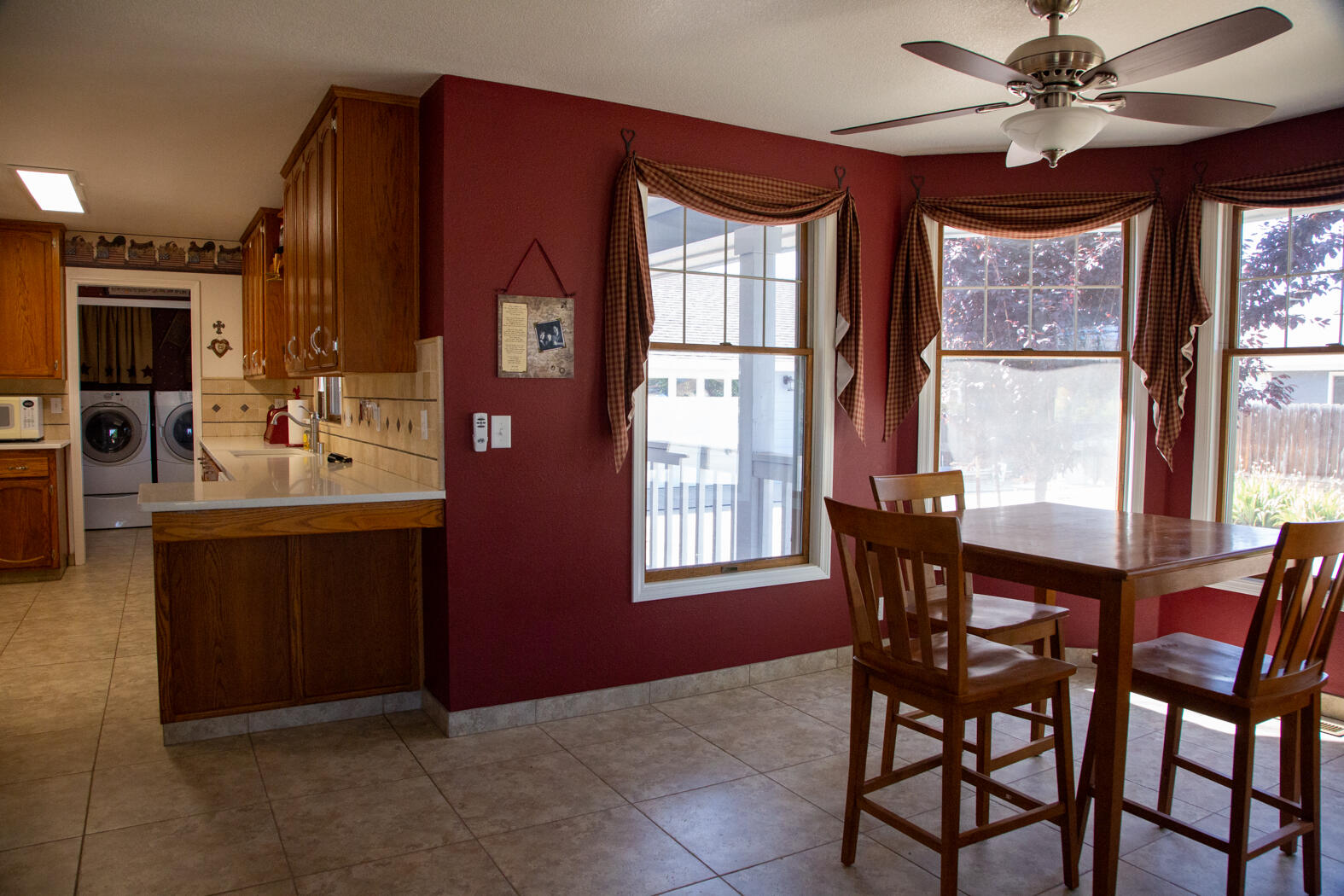 111 South Cornucopia Road Exeter, CA 93221 - Photo 26 of 51 BOP_6481