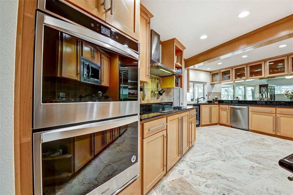 1875 Belleair Road Clearwater, FL 33764 - Photo 14 of 100
