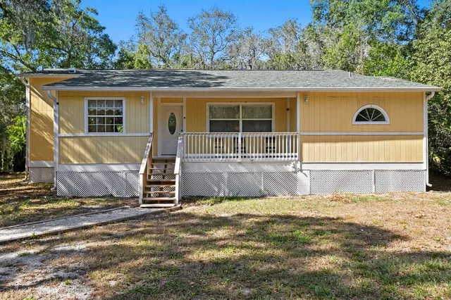 $2,400 | 1343 Highland Avenue Northwest, Tarpon Springs, FL 34689