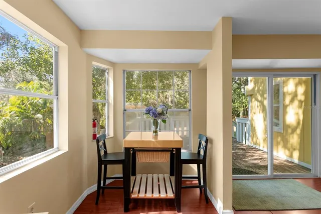 $2,400 | 1343 Highland Avenue Northwest, Tarpon Springs, FL 34689