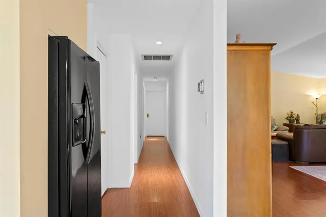 $2,400 | 1343 Highland Avenue Northwest, Tarpon Springs, FL 34689